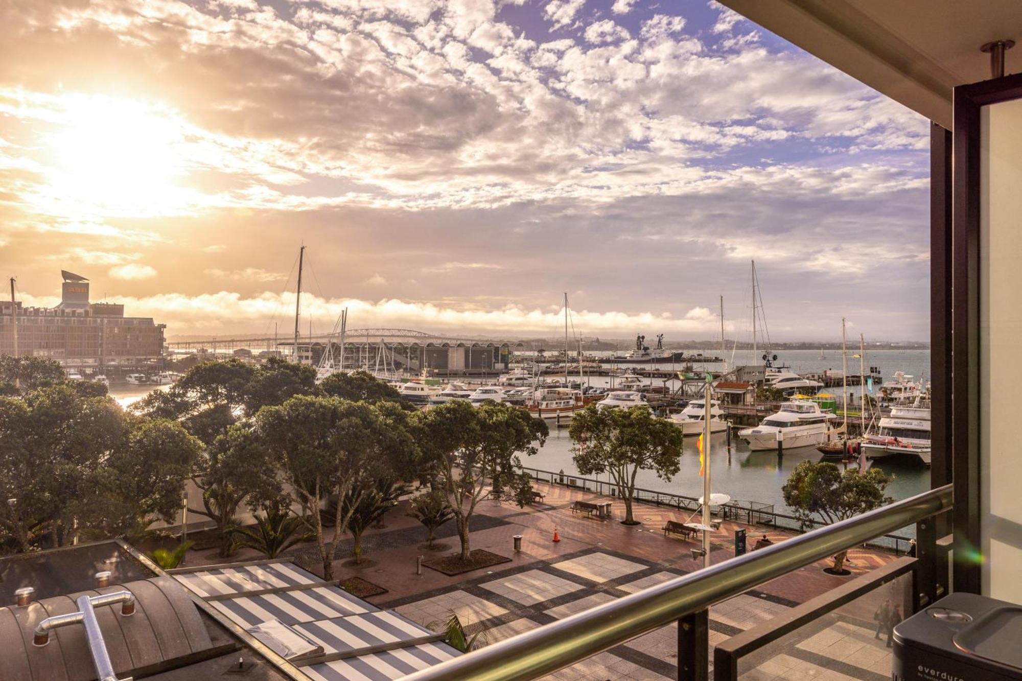 The Quays - Auckland Viaduct Apartment ภายนอก รูปภาพ